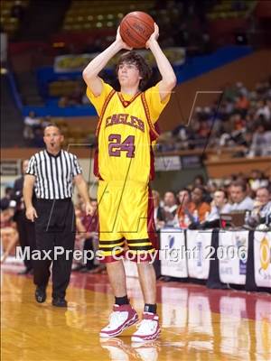 Thumbnail 3 in Clovis West vs Edison (CS D1 Final) photogallery.