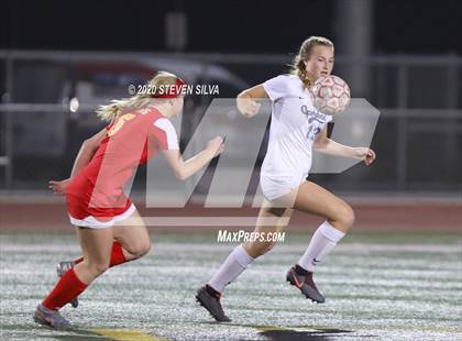 Thumbnail 2 in Carlsbad vs. Cathedral Catholic (CIF SDS Open Division Final) photogallery.