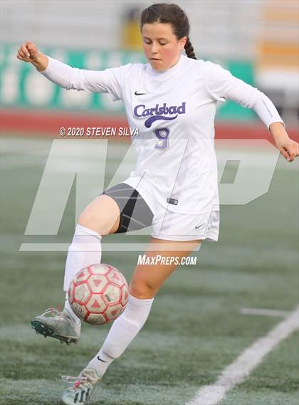 Thumbnail 2 in Carlsbad vs. Cathedral Catholic (CIF SDS Open Division Final) photogallery.