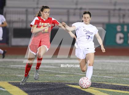 Thumbnail 3 in Carlsbad vs. Cathedral Catholic (CIF SDS Open Division Final) photogallery.
