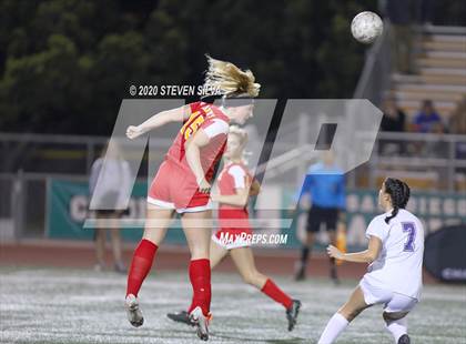 Thumbnail 2 in Carlsbad vs. Cathedral Catholic (CIF SDS Open Division Final) photogallery.