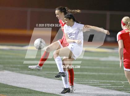 Thumbnail 3 in Carlsbad vs. Cathedral Catholic (CIF SDS Open Division Final) photogallery.