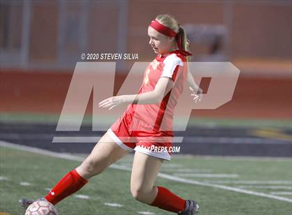 Thumbnail 1 in Carlsbad vs. Cathedral Catholic (CIF SDS Open Division Final) photogallery.