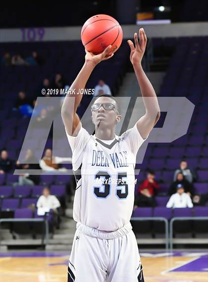 Thumbnail 2 in Deer Valley vs. Catalina Foothills (AIA 4A Semifinal) photogallery.