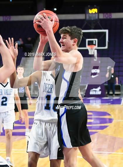 Thumbnail 2 in Deer Valley vs. Catalina Foothills (AIA 4A Semifinal) photogallery.
