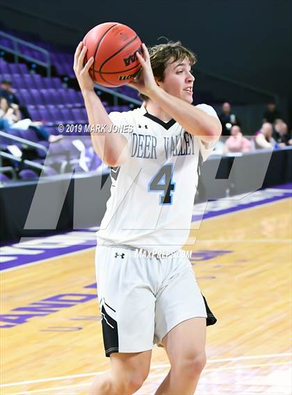 Thumbnail 1 in Deer Valley vs. Catalina Foothills (AIA 4A Semifinal) photogallery.