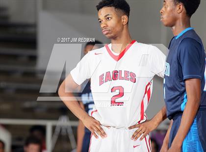 Thumbnail 2 in Allen vs. Dawson (McDonald's Texas Invitational) photogallery.