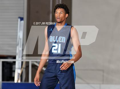 Thumbnail 3 in Allen vs. Dawson (McDonald's Texas Invitational) photogallery.