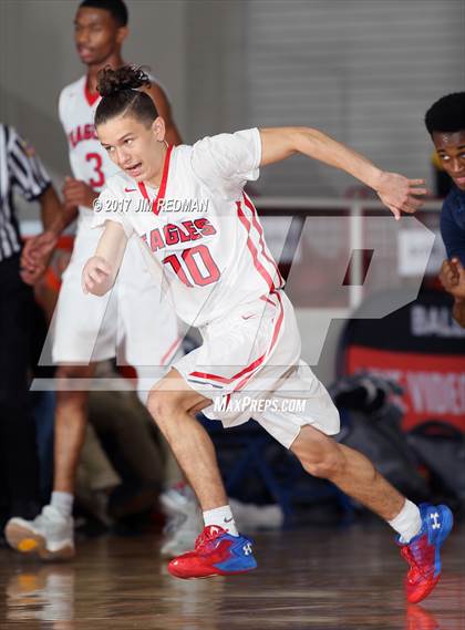 Thumbnail 3 in Allen vs. Dawson (McDonald's Texas Invitational) photogallery.