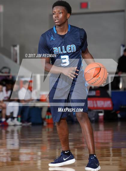 Thumbnail 3 in Allen vs. Dawson (McDonald's Texas Invitational) photogallery.