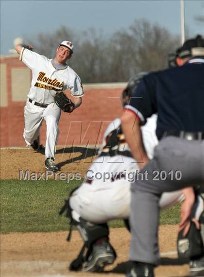 Thumbnail 3 in Montini @ Mt. Vernon photogallery.