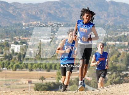 Thumbnail 3 in Western League Pre-Championship Meet photogallery.