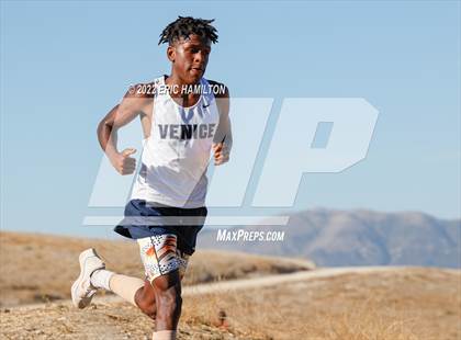 Thumbnail 3 in Western League Pre-Championship Meet photogallery.