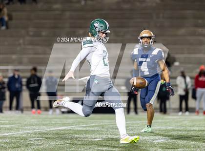 Thumbnail 2 in Poway vs. Mater Dei Catholic (CIF SDS Division 2 Championship) photogallery.