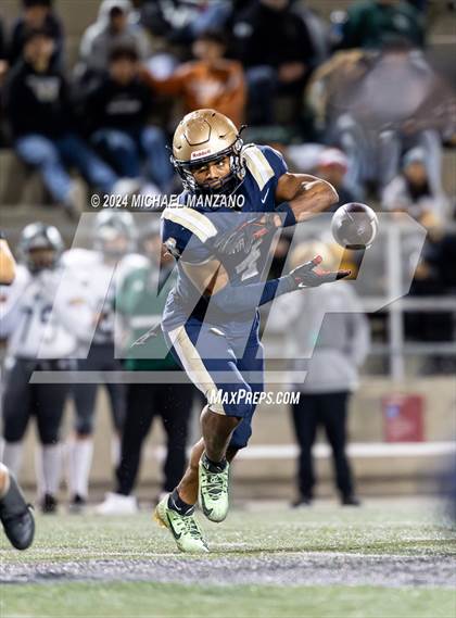 Thumbnail 1 in Poway vs. Mater Dei Catholic (CIF SDS Division 2 Championship) photogallery.