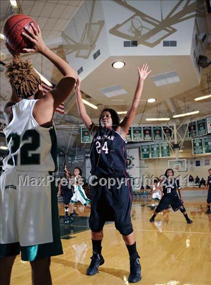 Thumbnail 2 in Sparkman @ Butler photogallery.