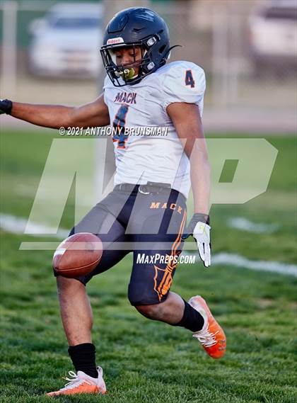 Thumbnail 3 in McClymonds @ Manteca photogallery.