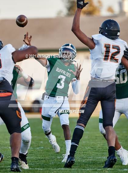 Thumbnail 1 in McClymonds @ Manteca photogallery.