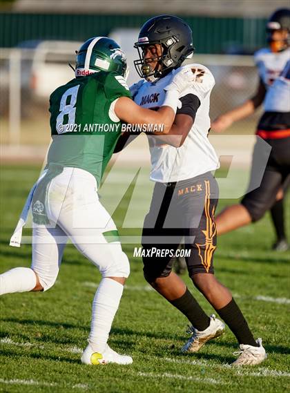 Thumbnail 1 in McClymonds @ Manteca photogallery.