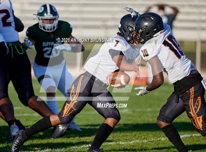 Thumbnail 1 in McClymonds @ Manteca photogallery.
