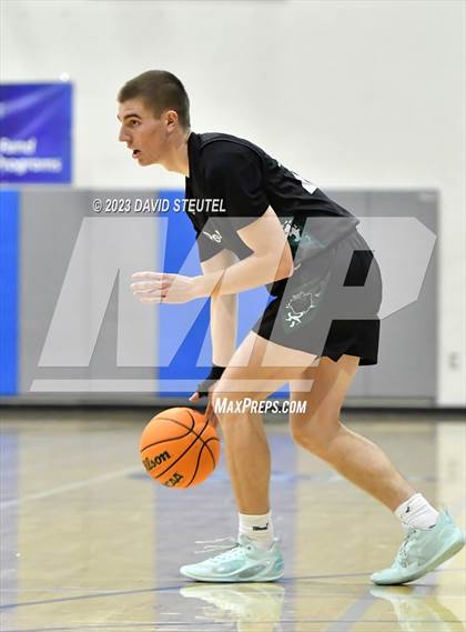 Thumbnail 3 in Ponderosa vs. Christian Brothers (Les Curry Invitational) photogallery.