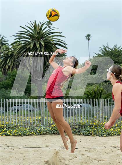 Thumbnail 3 in Santa Barbara vs Woodrow Wilson (CIF-SS Quarter Finals) photogallery.