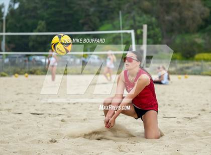 Thumbnail 3 in Santa Barbara vs Woodrow Wilson (CIF-SS Quarter Finals) photogallery.