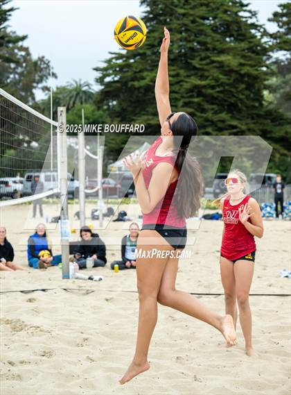 Thumbnail 3 in Santa Barbara vs Woodrow Wilson (CIF-SS Quarter Finals) photogallery.