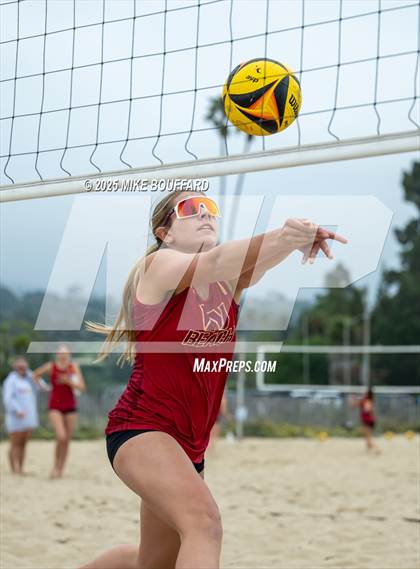 Thumbnail 3 in Santa Barbara vs Woodrow Wilson (CIF-SS Quarter Finals) photogallery.