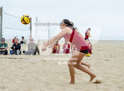 Thumbnail 3 in Santa Barbara vs Woodrow Wilson (CIF-SS Quarter Finals) photogallery.