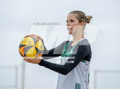 Thumbnail 3 in Santa Barbara vs Woodrow Wilson (CIF-SS Quarter Finals) photogallery.