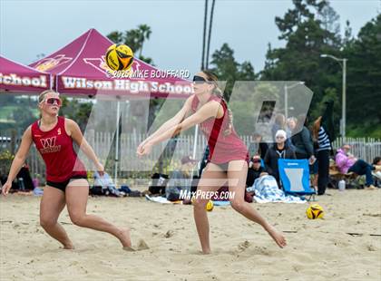 Thumbnail 3 in Santa Barbara vs Woodrow Wilson (CIF-SS Quarter Finals) photogallery.