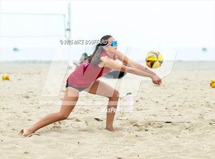 Thumbnail 2 in Santa Barbara vs Woodrow Wilson (CIF-SS Quarter Finals) photogallery.