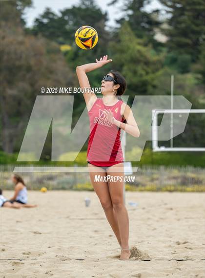 Thumbnail 3 in Santa Barbara vs Woodrow Wilson (CIF-SS Quarter Finals) photogallery.