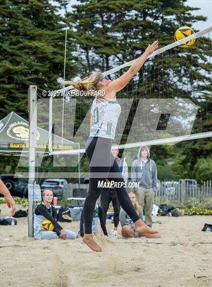 Thumbnail 2 in Santa Barbara vs Woodrow Wilson (CIF-SS Quarter Finals) photogallery.
