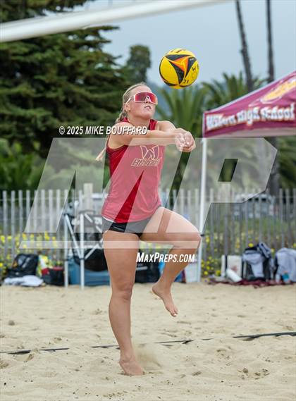 Thumbnail 2 in Santa Barbara vs Woodrow Wilson (CIF-SS Quarter Finals) photogallery.