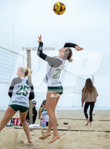 Thumbnail 3 in Santa Barbara vs Woodrow Wilson (CIF-SS Quarter Finals) photogallery.