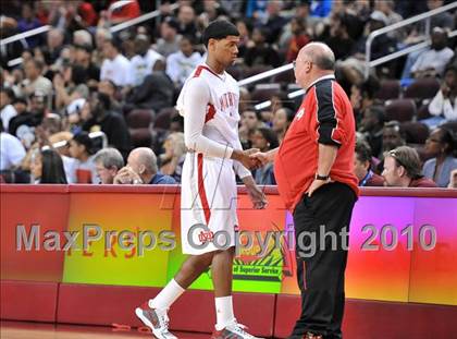 Thumbnail 3 in Westchester vs Mater Dei (CIF SoCal D1 Final) photogallery.