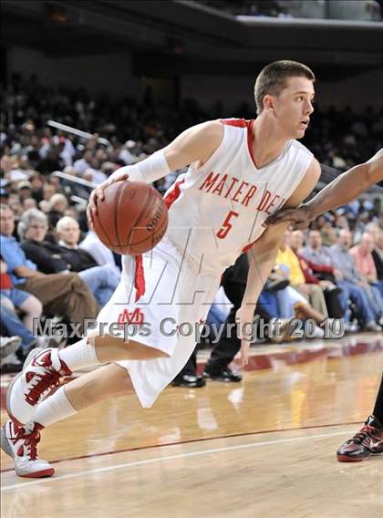 Thumbnail 1 in Westchester vs Mater Dei (CIF SoCal D1 Final) photogallery.