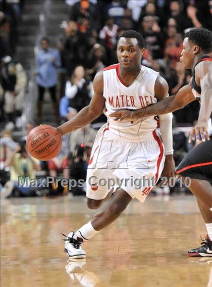 Thumbnail 3 in Westchester vs Mater Dei (CIF SoCal D1 Final) photogallery.