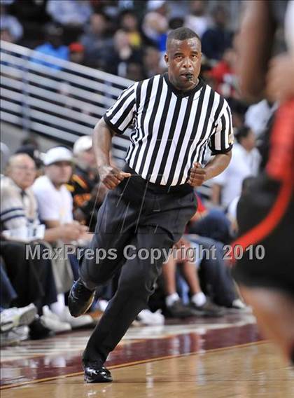 Thumbnail 1 in Westchester vs Mater Dei (CIF SoCal D1 Final) photogallery.
