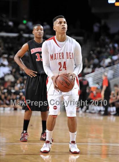 Thumbnail 2 in Westchester vs Mater Dei (CIF SoCal D1 Final) photogallery.