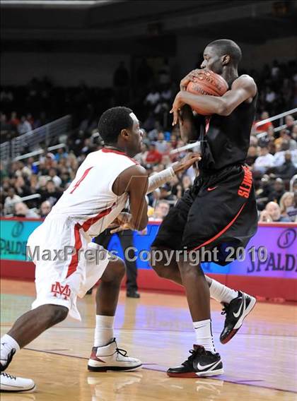 Thumbnail 1 in Westchester vs Mater Dei (CIF SoCal D1 Final) photogallery.