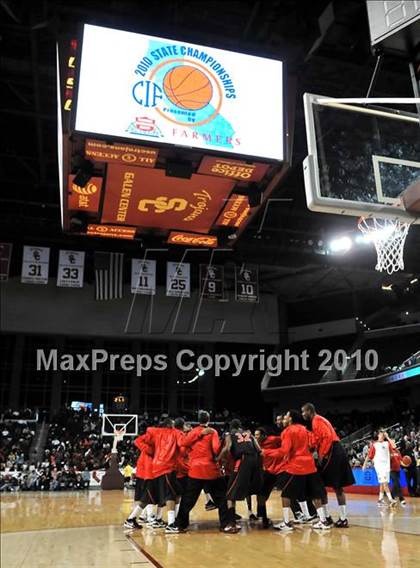 Thumbnail 1 in Westchester vs Mater Dei (CIF SoCal D1 Final) photogallery.
