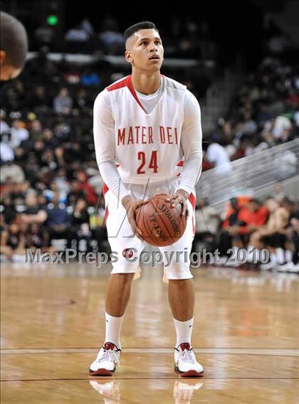 Thumbnail 2 in Westchester vs Mater Dei (CIF SoCal D1 Final) photogallery.