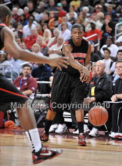 Thumbnail 3 in Westchester vs Mater Dei (CIF SoCal D1 Final) photogallery.