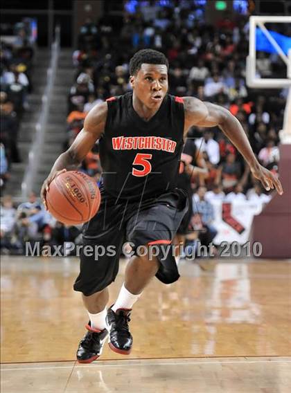Thumbnail 3 in Westchester vs Mater Dei (CIF SoCal D1 Final) photogallery.