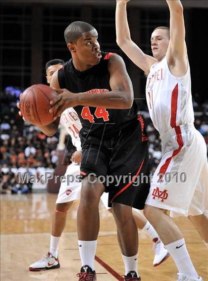 Thumbnail 1 in Westchester vs Mater Dei (CIF SoCal D1 Final) photogallery.