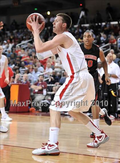 Thumbnail 1 in Westchester vs Mater Dei (CIF SoCal D1 Final) photogallery.
