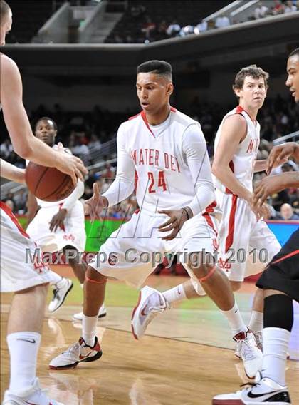 Thumbnail 3 in Westchester vs Mater Dei (CIF SoCal D1 Final) photogallery.